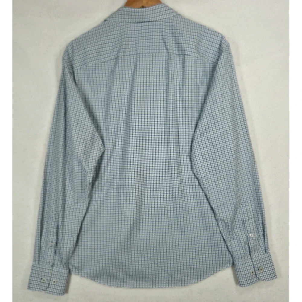 UNTUCKit erbach button
